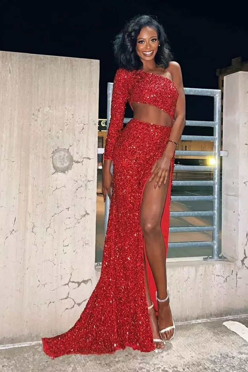 Vestido de fiesta largo con lentejuelas rojas de un solo hombro y limo