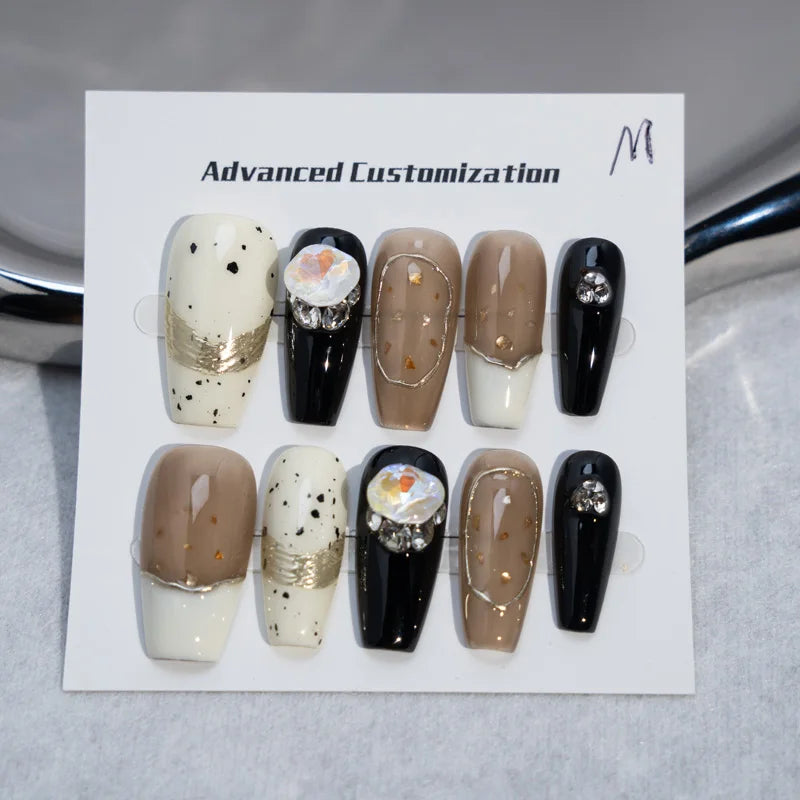 10 uñas postizas artificiales con diseño de uñas de imitación de lujo con brillo mate.