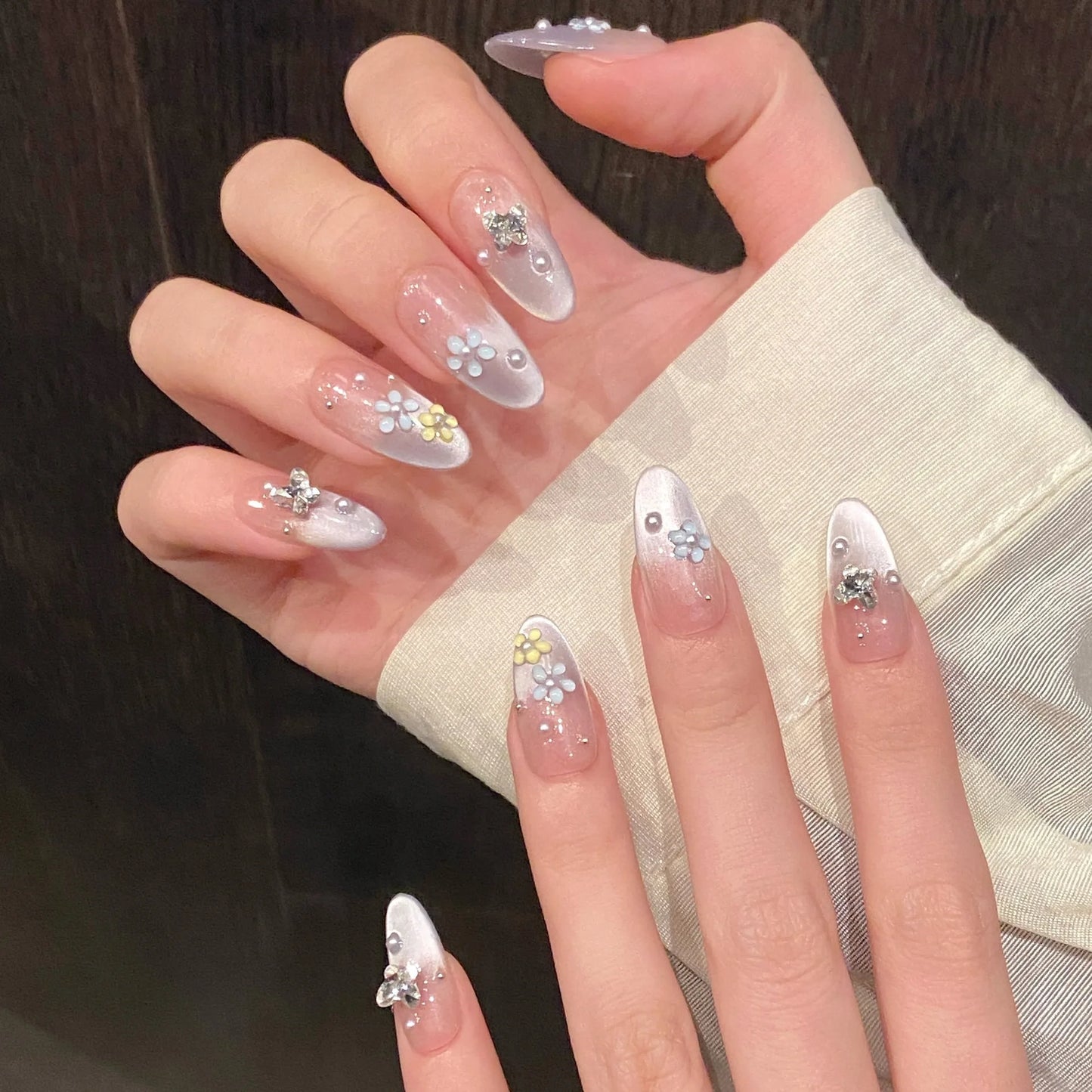 Uñas postizas acrílicas reutilizables, uñas postizas color nude, uñas postizas francesas almendradas