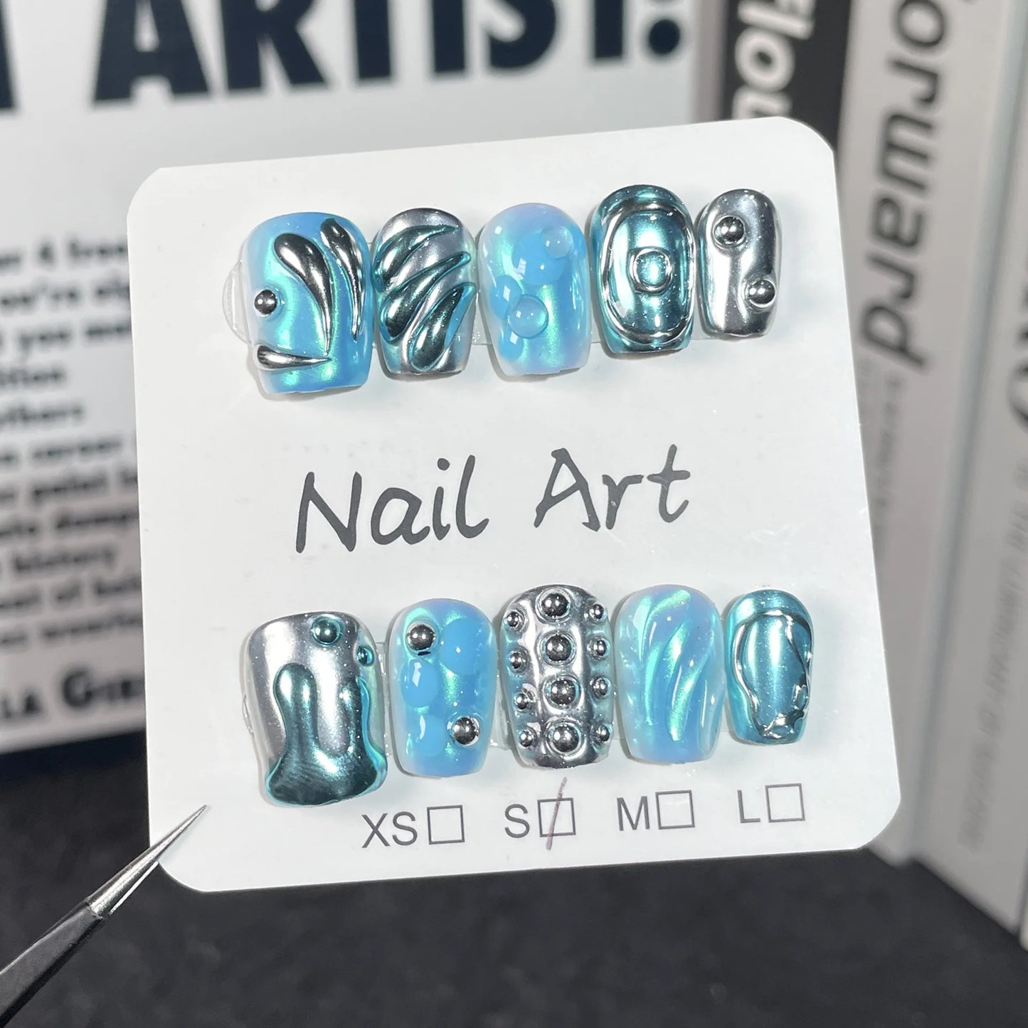 Nuevo estilo hecho a mano: uñas cortas con diseño de sirena, fantasía azul, lágrimas, dulce, fresco y sexy.