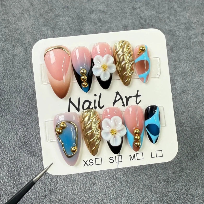 Pegatinas para uñas cortas con diseño de mariposa de metal irregular hechas a mano
