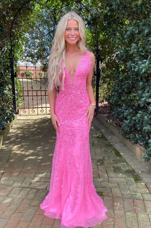 Vestido de fiesta de sirena rosa intenso con escote en V profundo y apliques