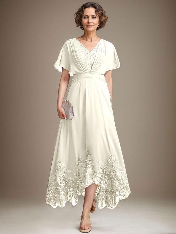 A-Linie V-Ausschnitt Asymmetrisches Spitzen-Chiffon-Kleid für die Brautmutter mit Plissee