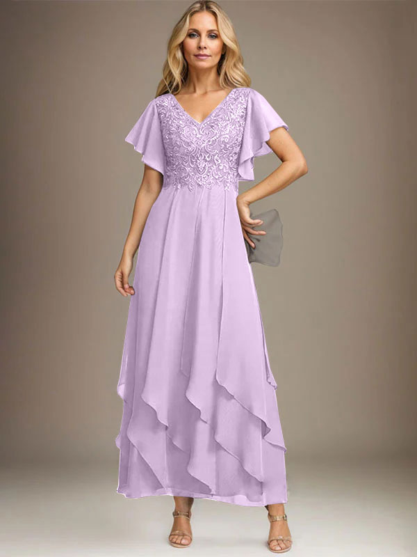 A-Linien-Kleid mit V-Ausschnitt, knöchellang, Spitzenchiffon und kaskadierenden Rüschen