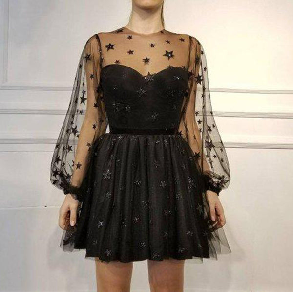 Vestido mini de fiesta único con mangas largas, cuello transparente y estrellas