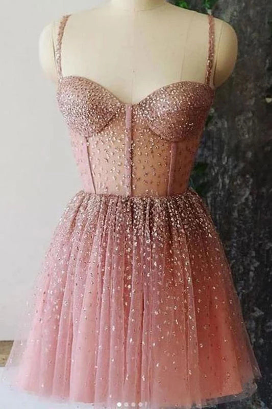 Vestidos de fiesta cortos con tirantes finos, corte en A, escote en forma de corazón, tul y cuentas