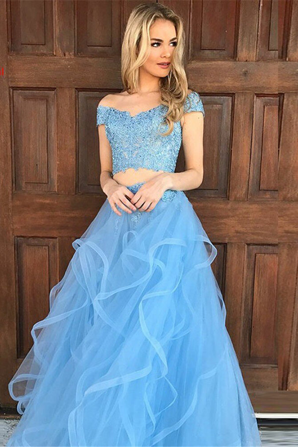Vestidos de fiesta de tul de dos piezas con hombros descubiertos y apliques