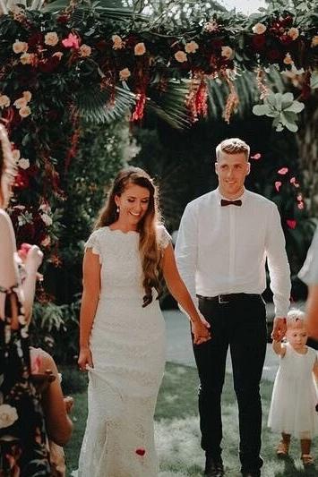 Roycebridal Spitze Boho Meerjungfrau Rückenfrei Flügelärmeln Bohemian Brautkleider