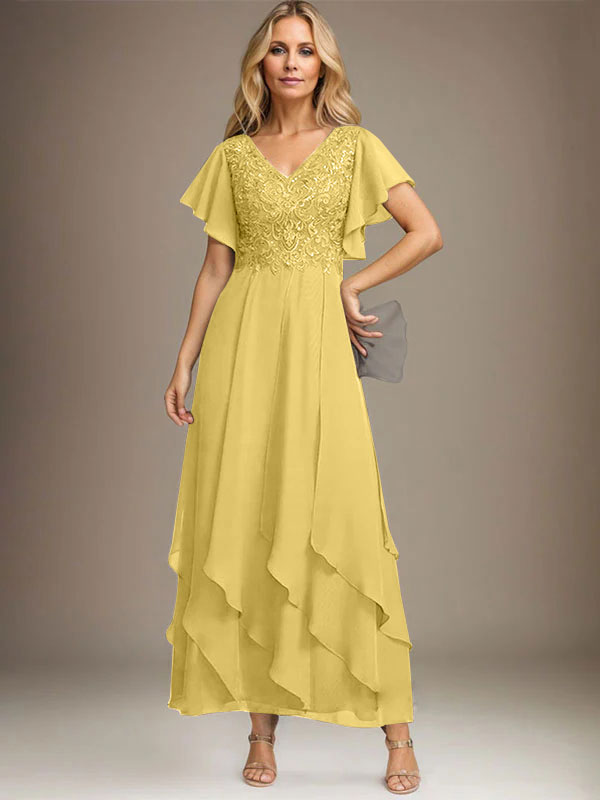 A-Linien-Kleid mit V-Ausschnitt, knöchellang, Spitzenchiffon und kaskadierenden Rüschen