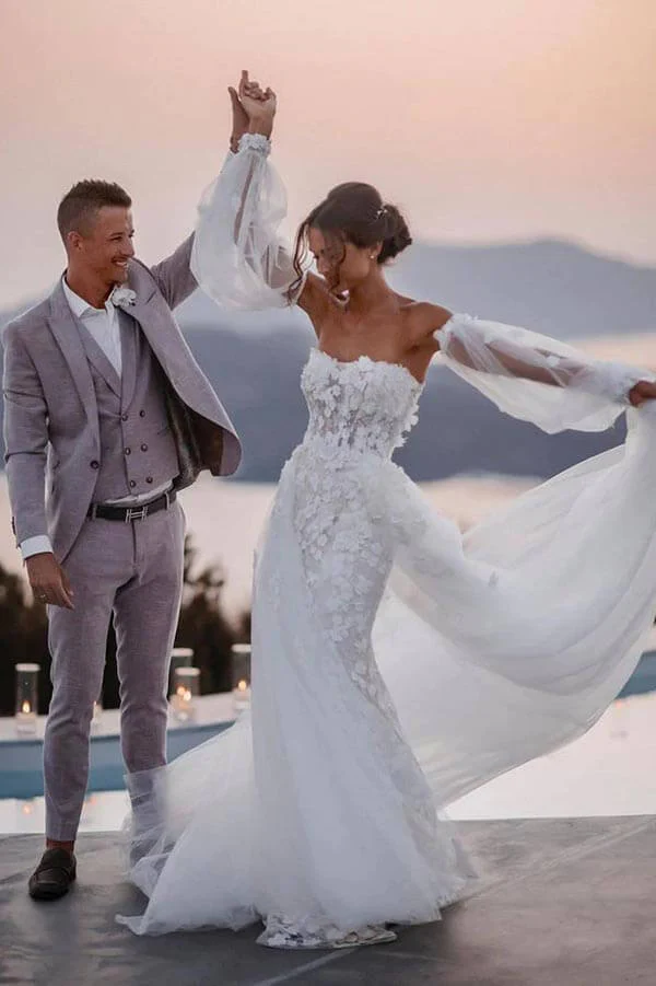 Off Shoulder Lace Mermaid Beach Wedding Dresses With Detachable Train