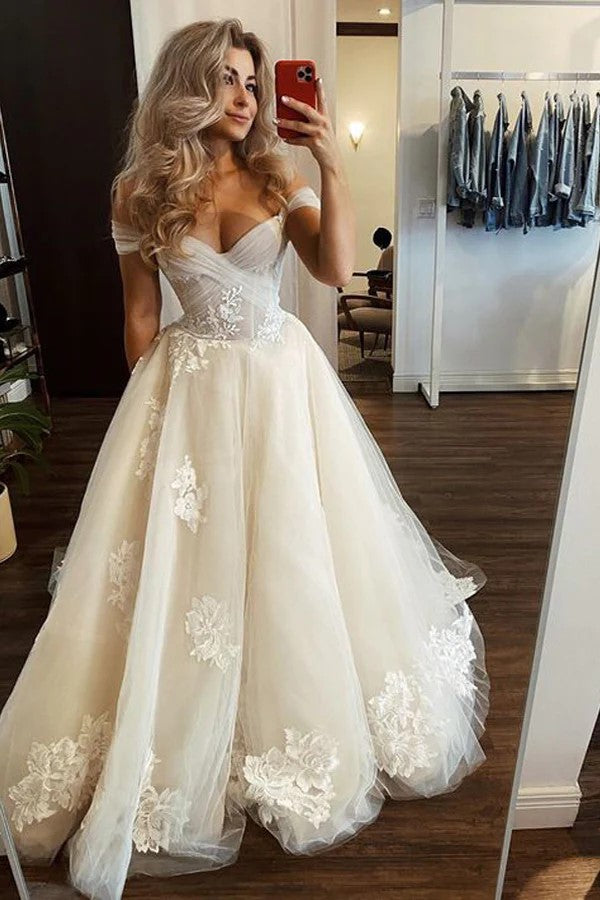 Off The Shoulder Helles Champagner Brautkleid Florales Brautkleid