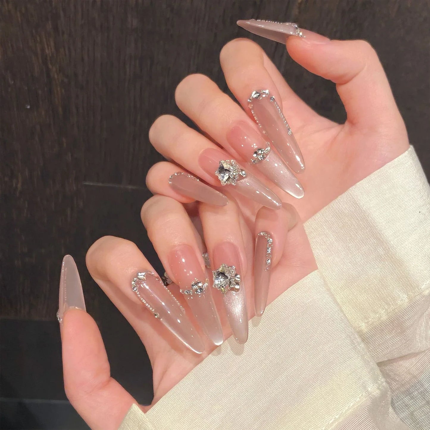 10 uñas postizas hechas a mano, color nude puro, ojo de gato, rosa claro, brillantes, estilo francés, para usar.