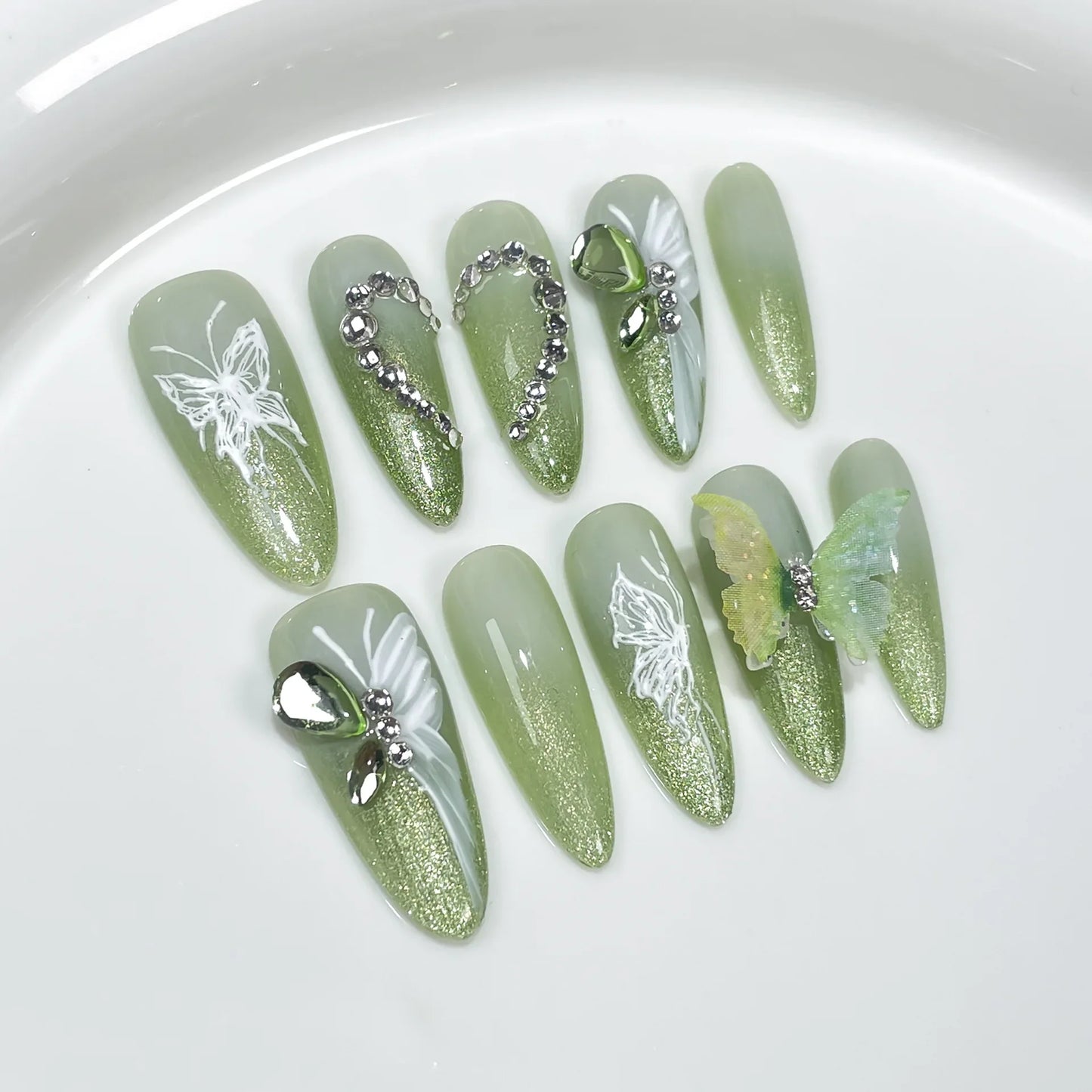10 uñas postizas hechas a mano con diseño de mariposas negras brillantes, estilo Y2K, con diseño de almendras largas y dulces.