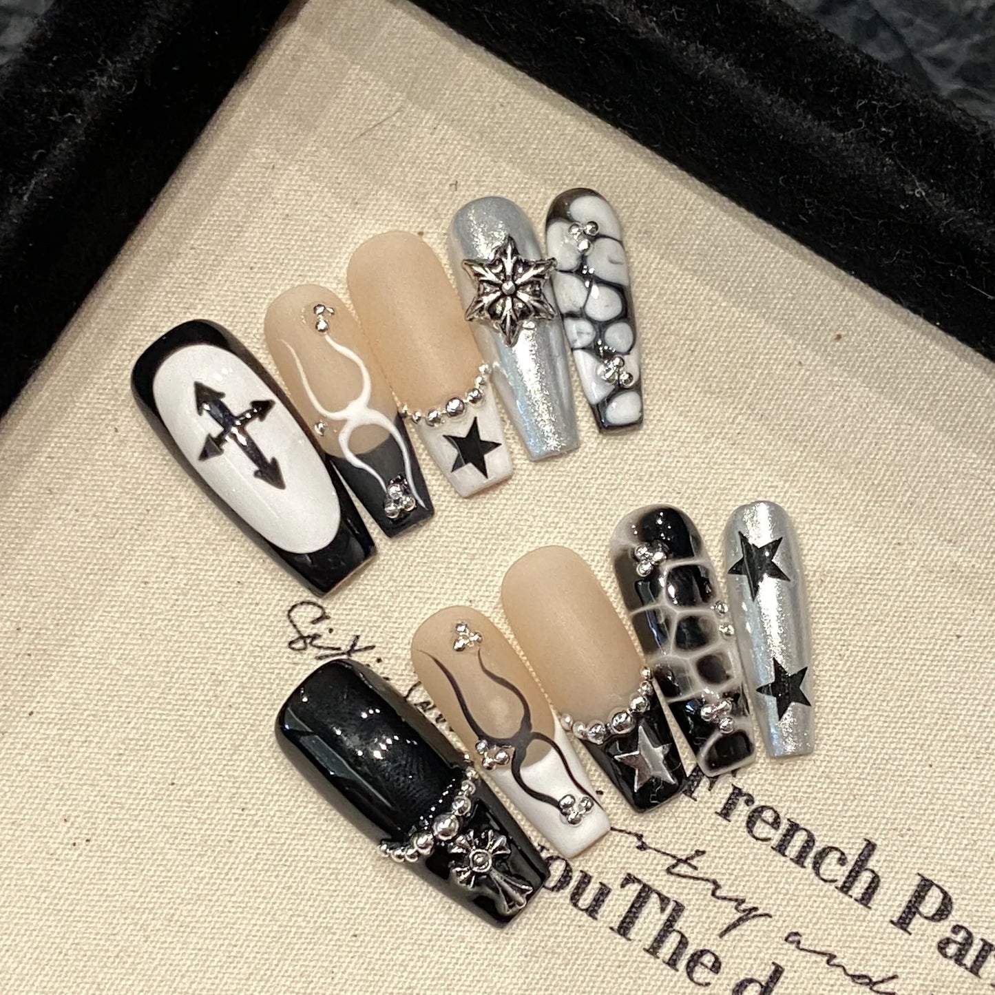 10pcs Y2k Black French Press On Nails Handmade Crocodile Pattern Five-point Star False Nails Metal Punk Style DIY Manicure Art