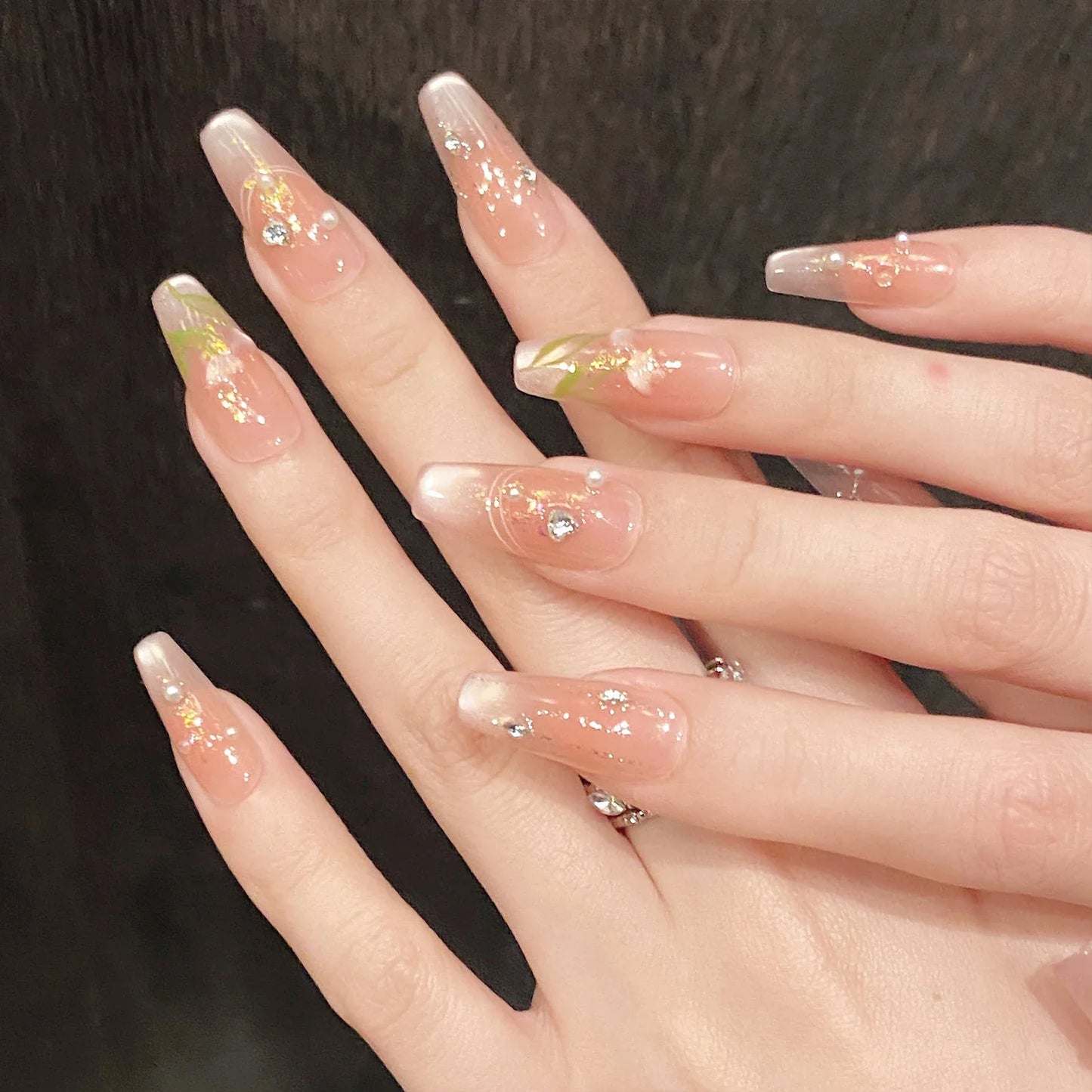 10pcs Blush Cat's Eye Manicure Hand-painted Tulip Flower Shiny Rhinestone Press On Nails Sweet Pink Spring Summer False Nails