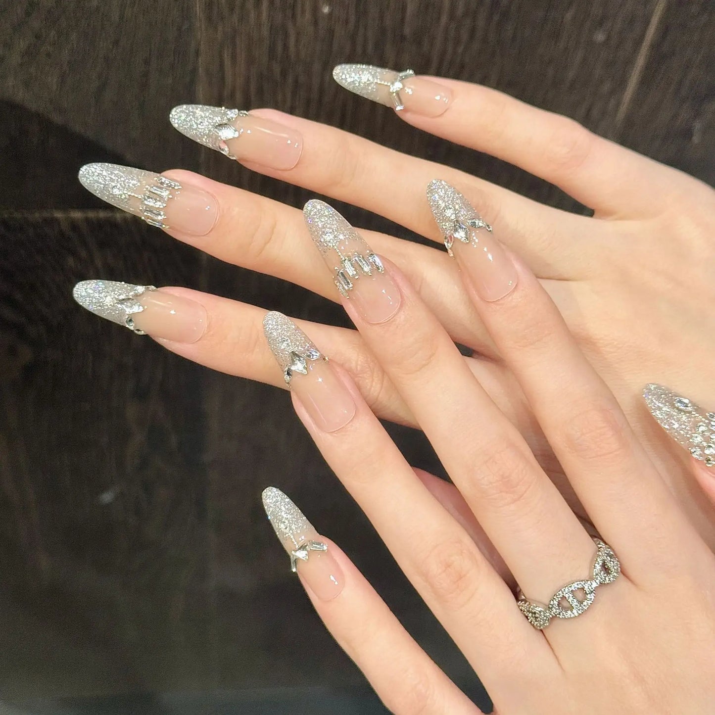 10 uñas postizas francesas con lentejuelas brillantes, punta a presión, rubor, almendra larga, brillo, decoración de diamantes, hechas a mano, de lujo.