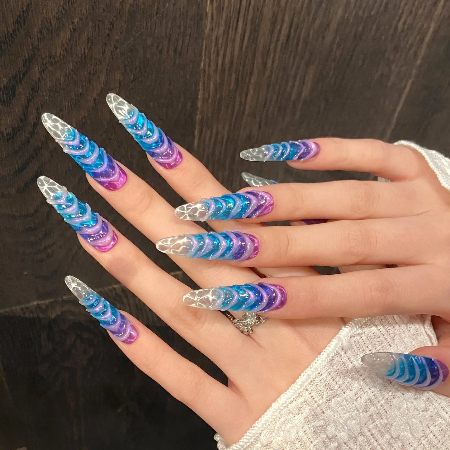 10 uñas postizas hechas a mano con degradado azul y morado, ondas de agua 3D, estilo francés, cielo estrellado, largas, bailarinas.