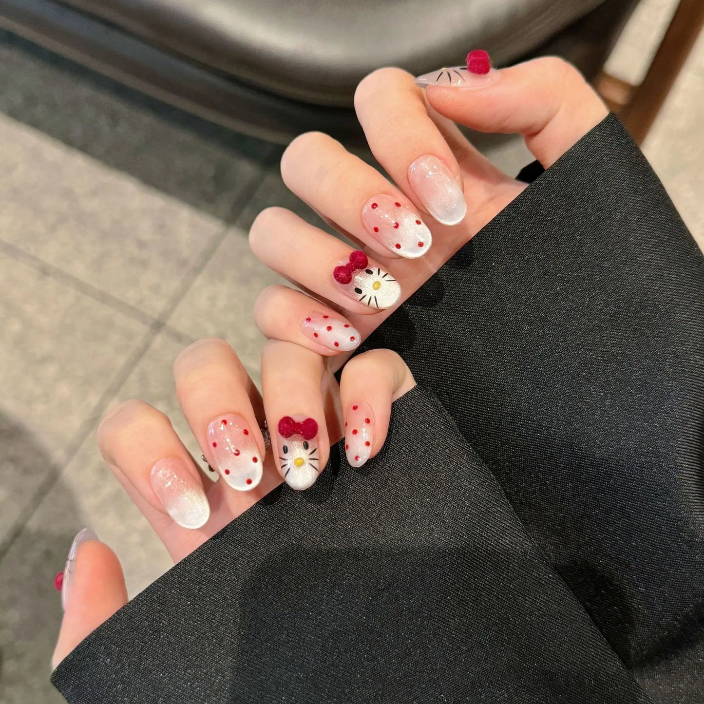 10 uñas postizas de ojo de gato pintadas a mano, diseño de gato kawaii con lazos 3D, decoración de uñas postizas, almendra brillante, sencillas y encantadoras.