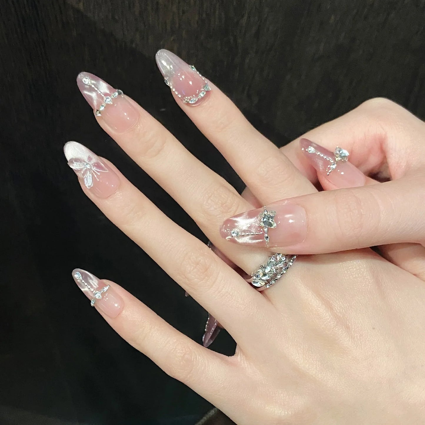 10 uñas postizas hechas a mano con diseño de mariposa de cristal, brillantes y decorativas, estilo francés, con diseño de ojo de gato rosa dulce.