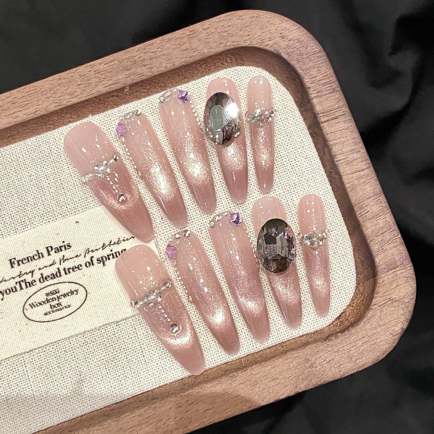 10 uñas postizas rojas hechas a mano, largas, estilo punk, con diseño de flores de diamante brillante Y2K, parches para uñas postizas.