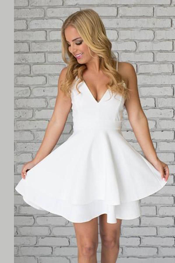 Vestidos de fiesta de satén blancos con escote en V y tirantes finos para adolescentes