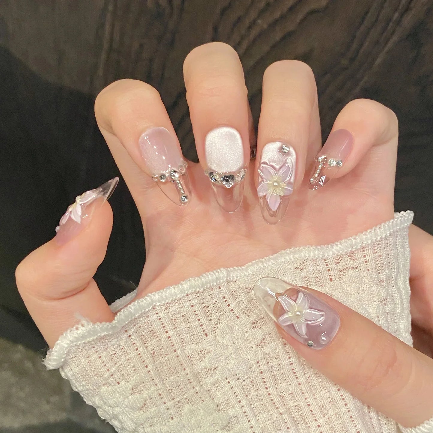 10pcs 3D Ice Transparent Flower Press On Nails Glitter Rhinestone False Nails Light Purple French Cat Eye Handmade Fake Nail