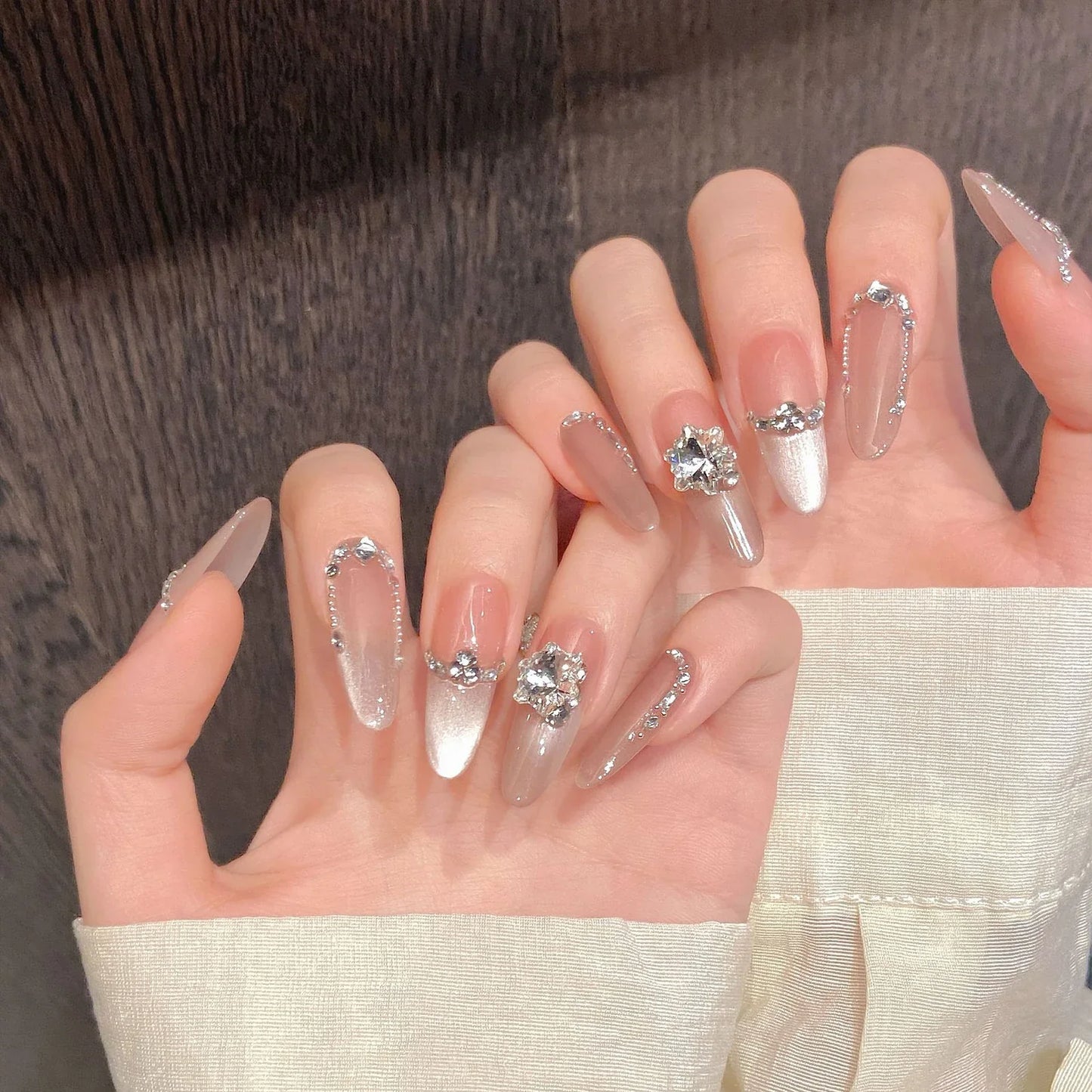 10 uñas postizas hechas a mano, color nude puro, ojo de gato, rosa claro, brillantes, estilo francés, para usar.