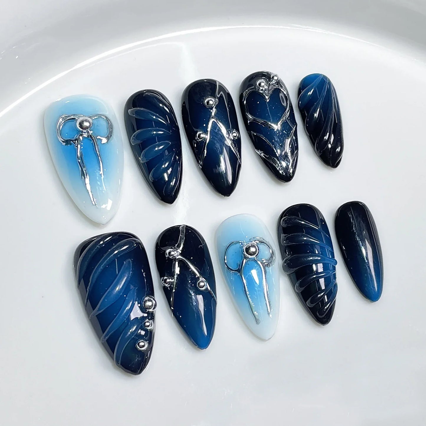 10 uñas postizas hechas a mano con degradado de rubor azul, ondas de agua 3D, lazos, decoración, estilo Y2k, manicura almendra usable.