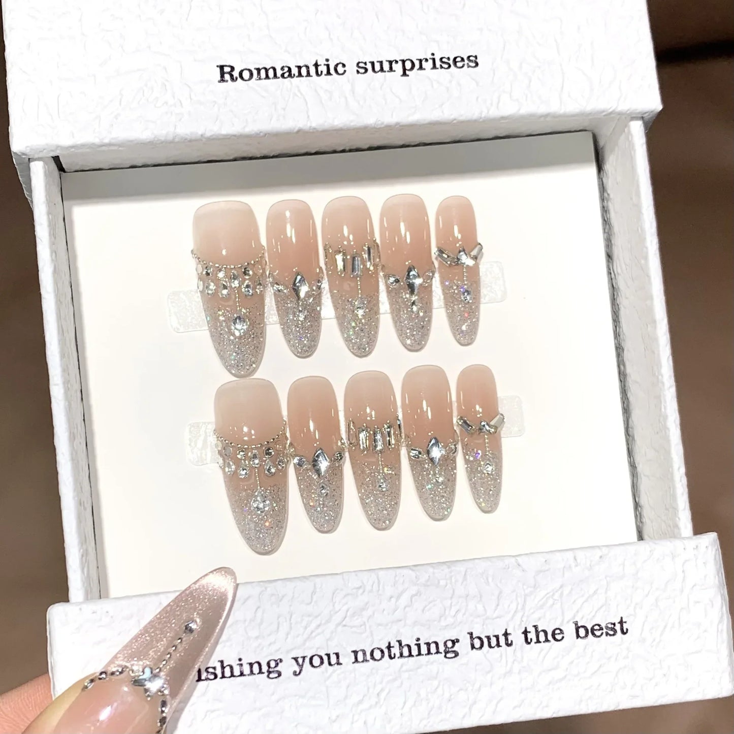 10 uñas postizas francesas con lentejuelas brillantes, punta a presión, rubor, almendra larga, brillo, decoración de diamantes, hechas a mano, de lujo.