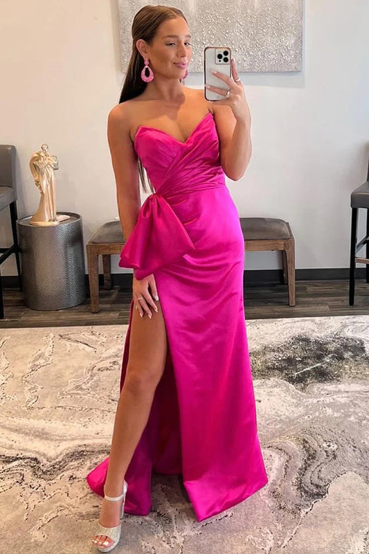 Vestido de fiesta largo con escote corazón en rosa intenso y lazo