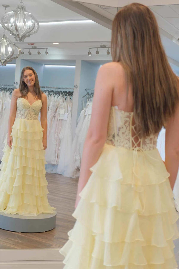 Vestidos de fiesta largos con corsé de gasa y encaje con escote corazón y volantes
