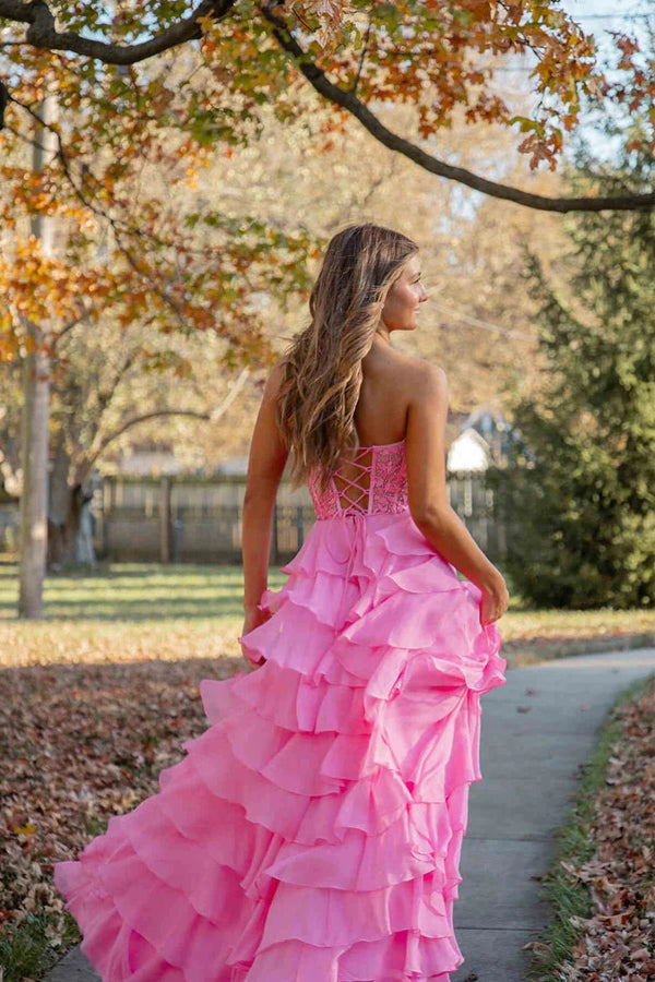 Vestidos de fiesta largos con corsé de gasa y encaje con escote corazón y volantes