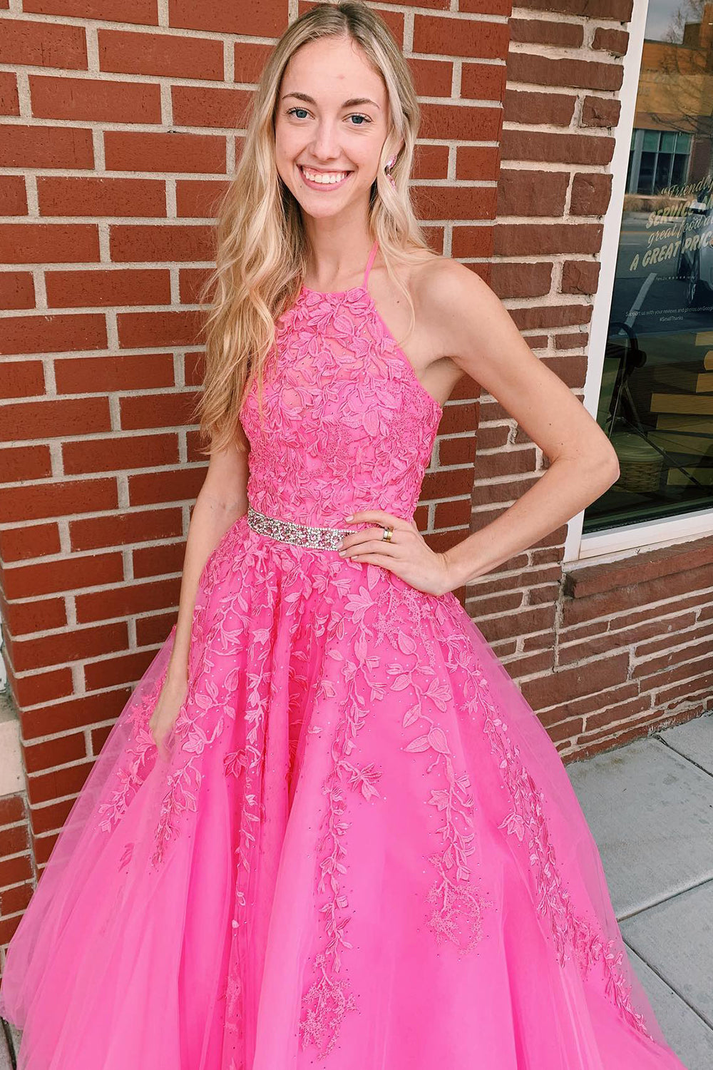 Roycebridal Nyla | Vestido de fiesta de tul con cuello halter, corte A, rosa intenso y apliques