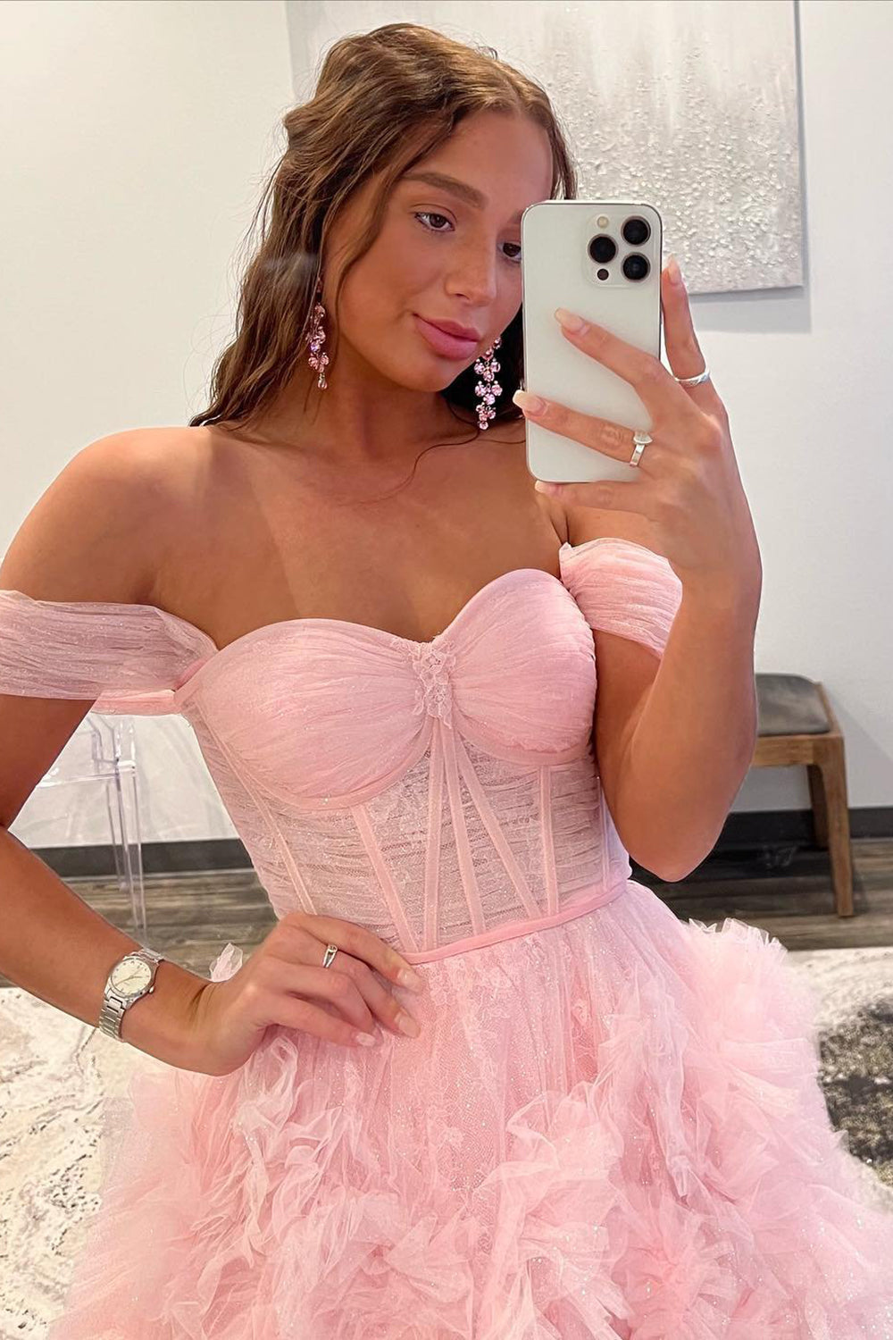 Roycebridal Kenia | Vestido de fiesta de tul con volantes, hombros descubiertos y abertura