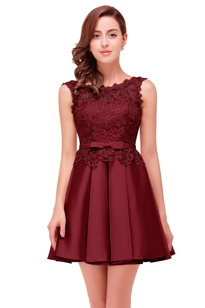 Knielanges A-Linien-Heimkehrkleid aus Satin mit Spitze
