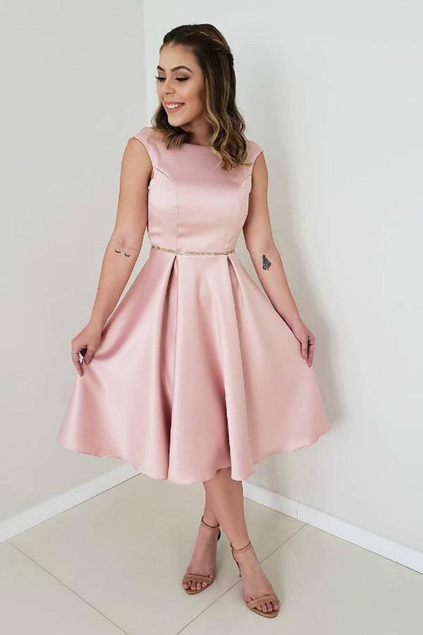 A-Linie Rosa Satin Rückenfreies Kurzes Ballkleid Homecoming Kleid