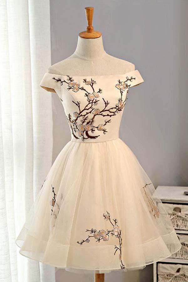 A-Linie Tüll Kurzes Ballkleid Homecoming-Kleid mit Stickerei