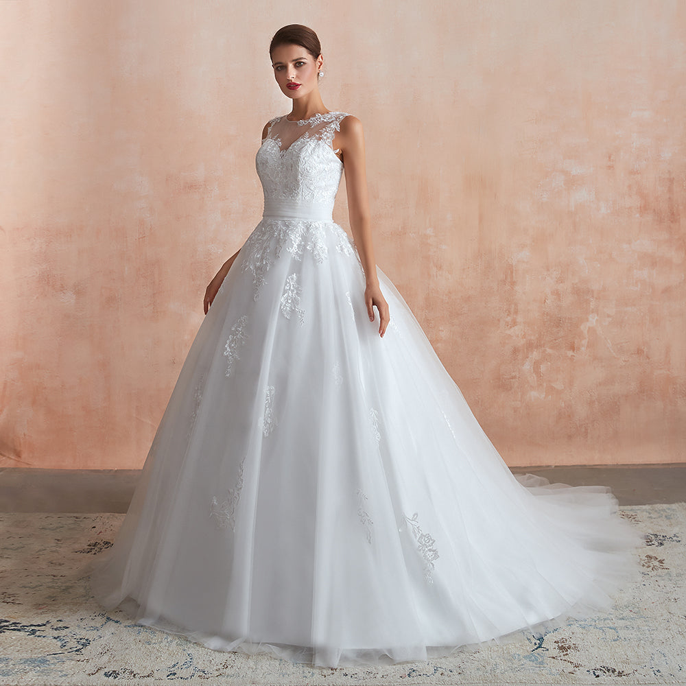 Erstaunliches langes A-Linien-Brautkleid aus Spitze und Tüll mit Applikationen