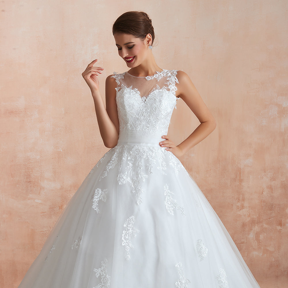Erstaunliches langes A-Linien-Brautkleid aus Spitze und Tüll mit Applikationen