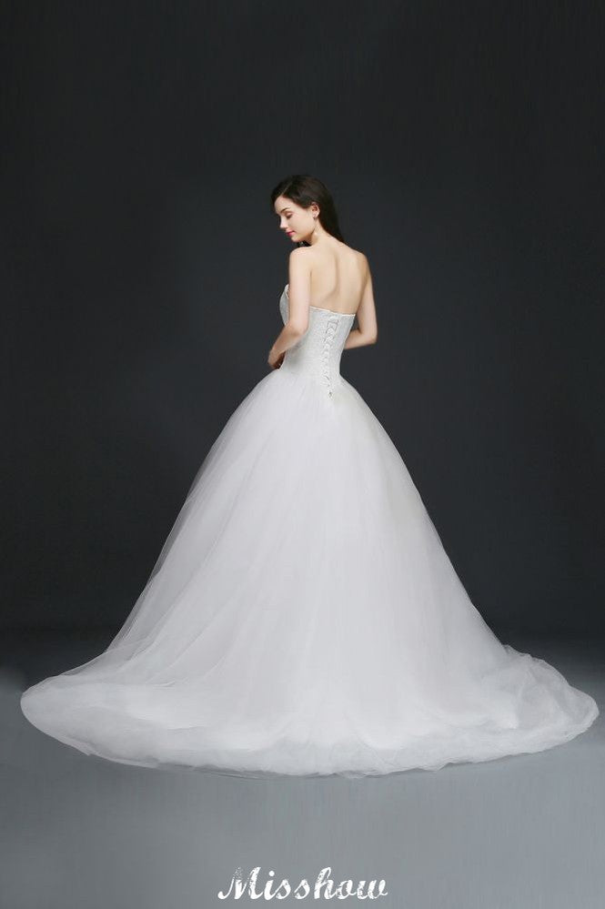 Ball Gown Lace Sweetheart Tulle Wedding Dress