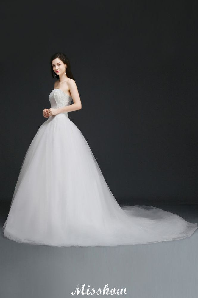 Ball Gown Lace Sweetheart Tulle Wedding Dress