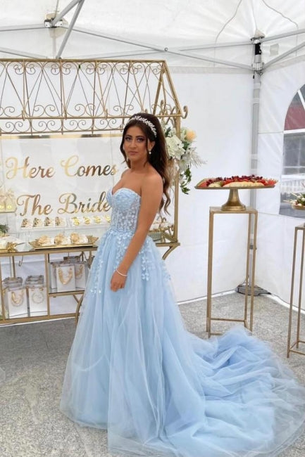 Hermosos vestidos de noche largos azules de corte A sin mangas con apliques y encaje