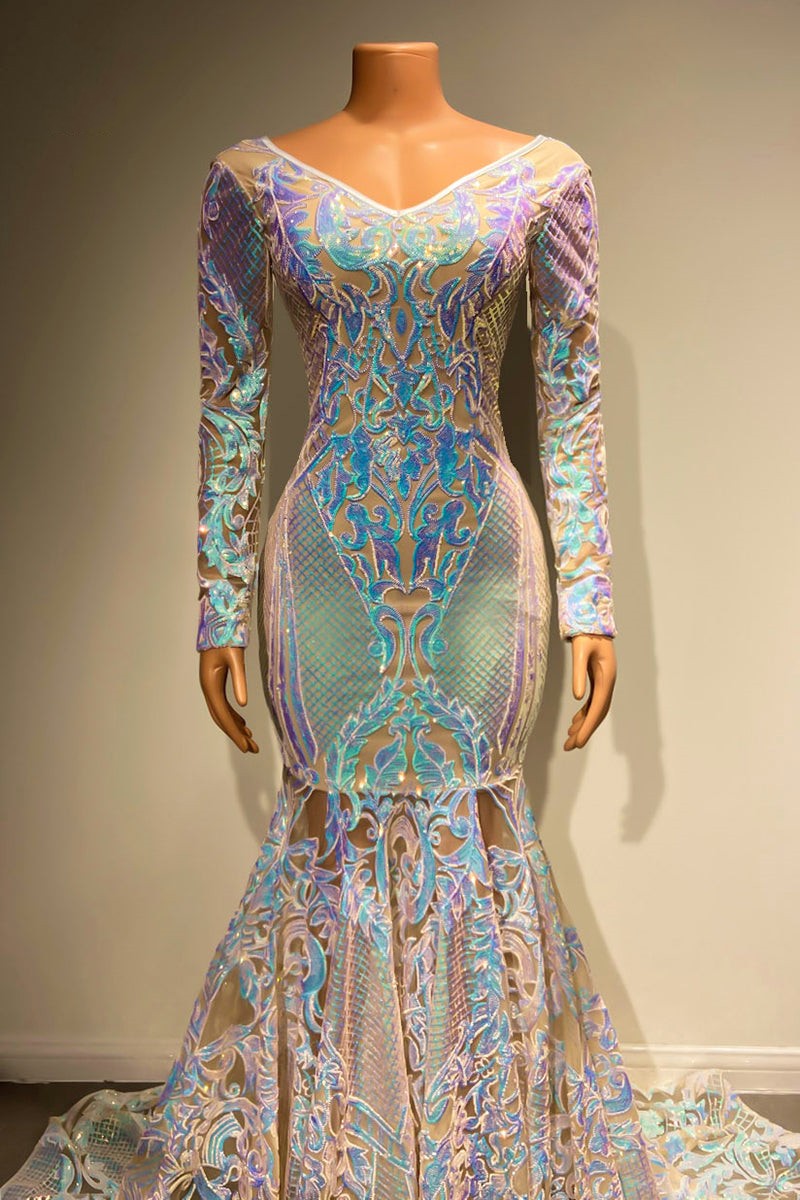 Hermoso vestido de noche largo de sirena con encaje y mangas largas y cola