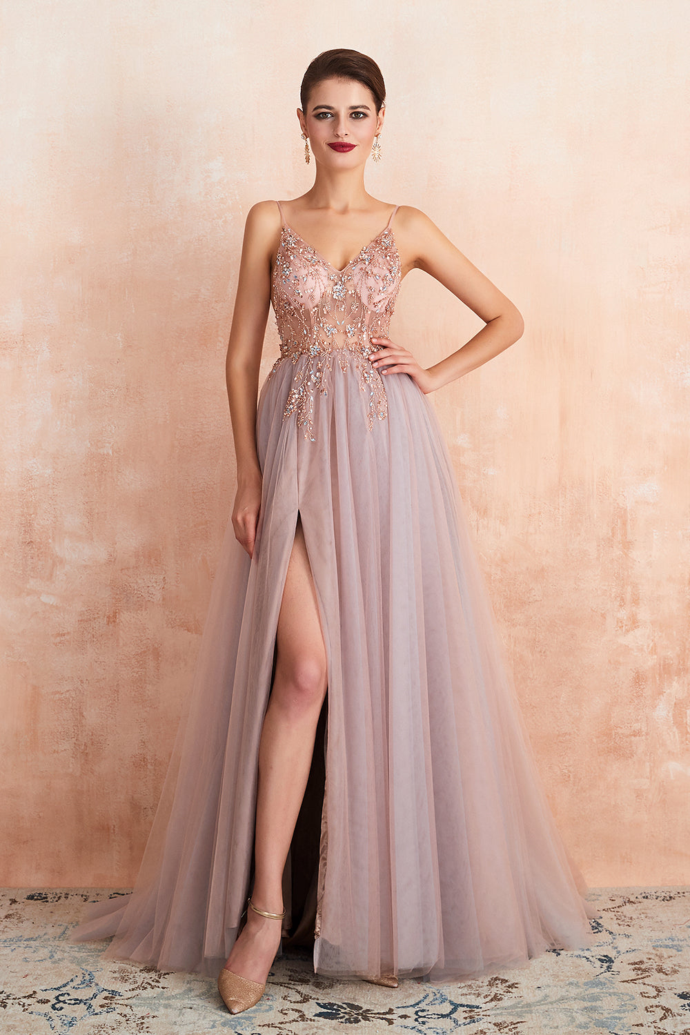 Bestes langes ärmelloses A-Linien-Ballkleid aus Tüll mit V-Ausschnitt und Schlitz