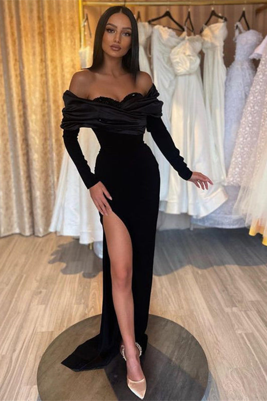 Vestido de fiesta de sirena negro elegante sin tirantes con mangas largas y abertura elegante