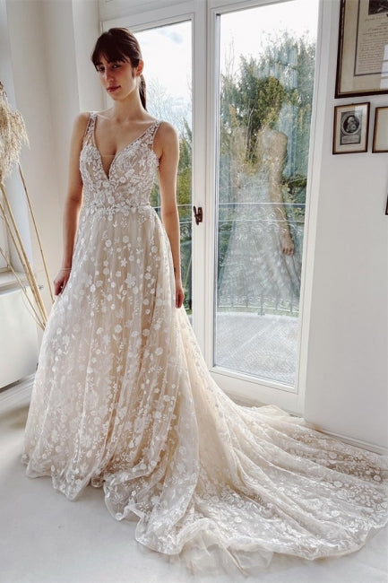 Champagner A-Linie Bodenlanges Brautkleid mit Trägern und V-Ausschnitt