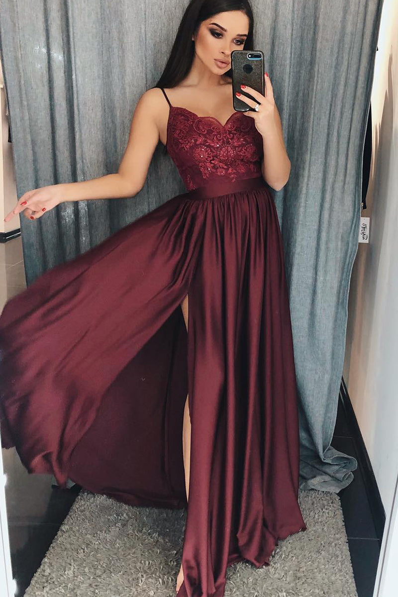 Schickes langes A-Linien-Ballkleid aus Chiffon und Spitze mit V-Ausschnitt und Schlitz