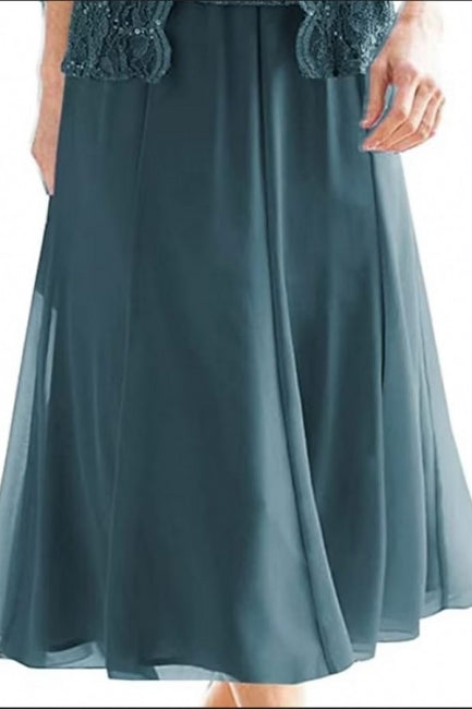 Hermoso y elegante vestido de madre con lentejuelas, de encaje y mangas 3/4