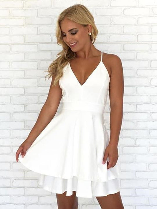 Vestido corto elegante de gasa con capas, escote en V y tirantes finos para el regreso a casa