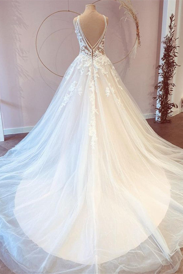 Elegantes langes Prinzessin-Brautkleid mit Herzausschnitt und Tüllapplikationen und Spitze